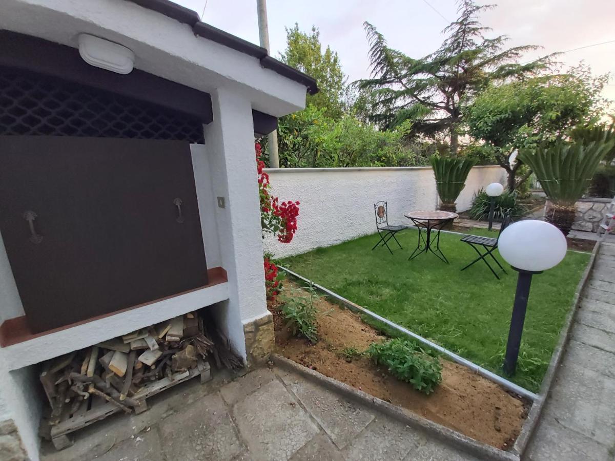 Villa L'Amante Fondi Eksteriør billede